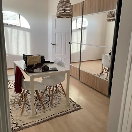 Spacious, Bright 3-room Holzminden